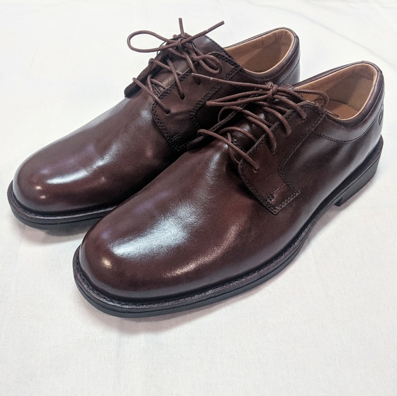 clarks extra wide shoes mens